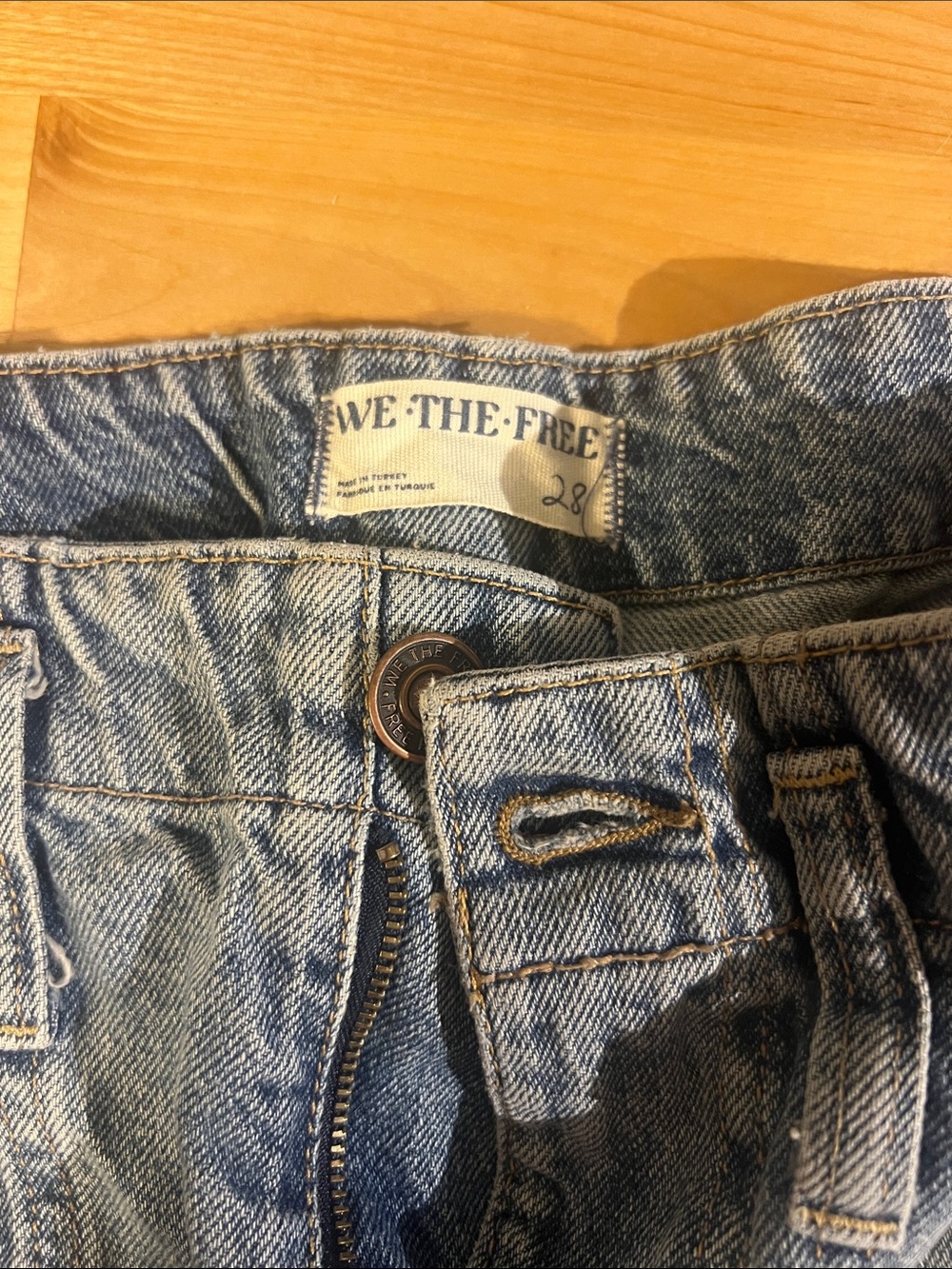 We The Free Relaxed Blue Women's Carpenter Jeans with Adjustable Waist Size 28 - Picture 3 of 3